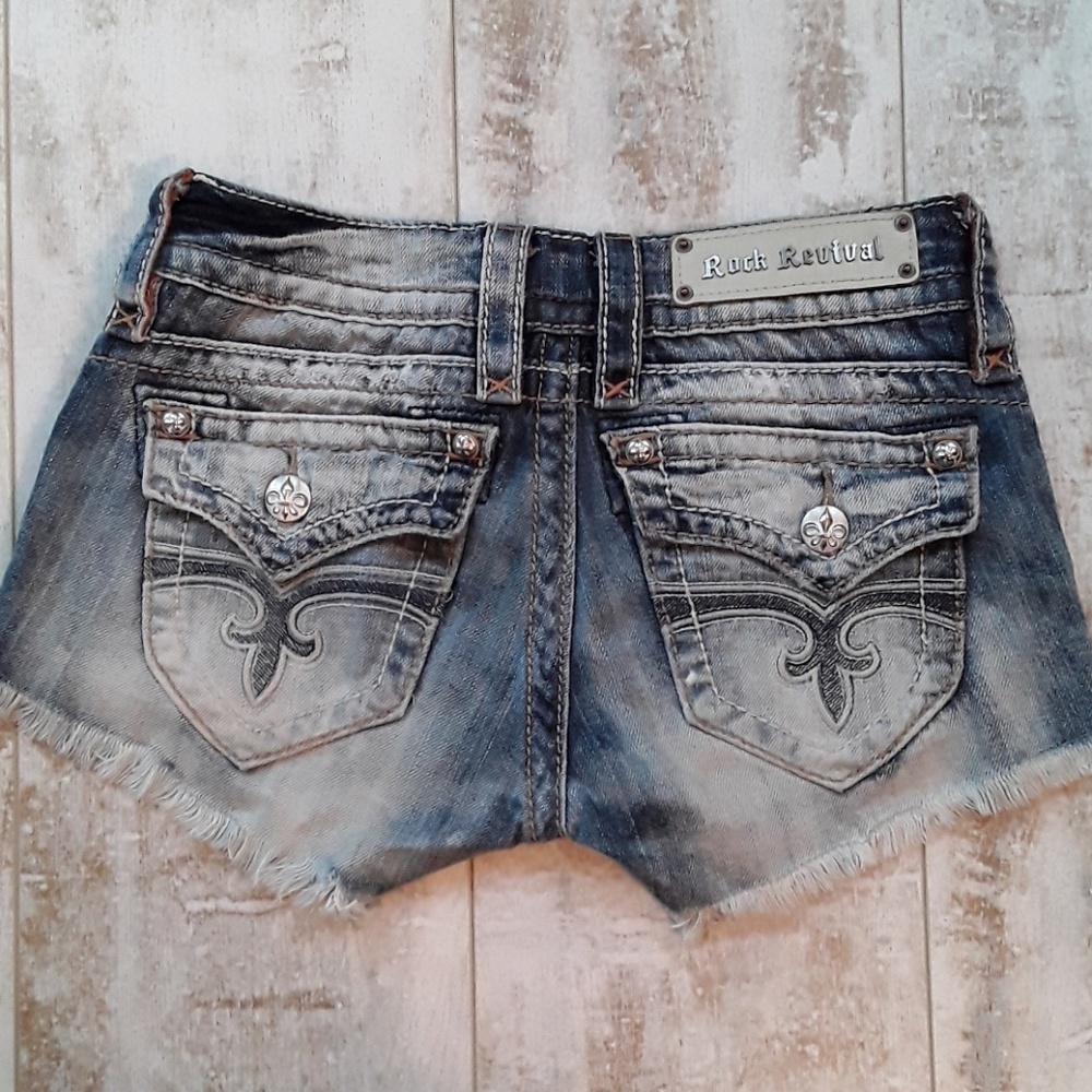 Rock Revival Jen H33 short jean shorts